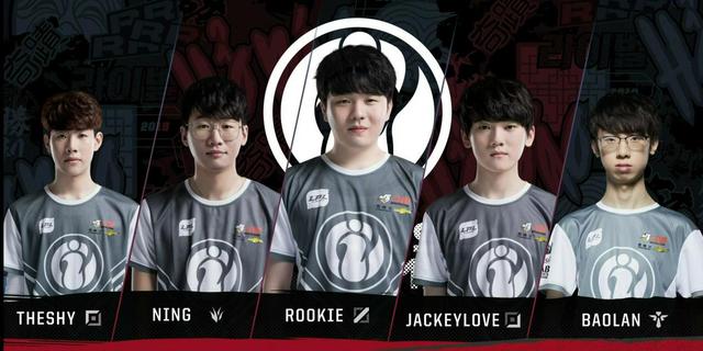 用汗水铸就 用汗水铸就